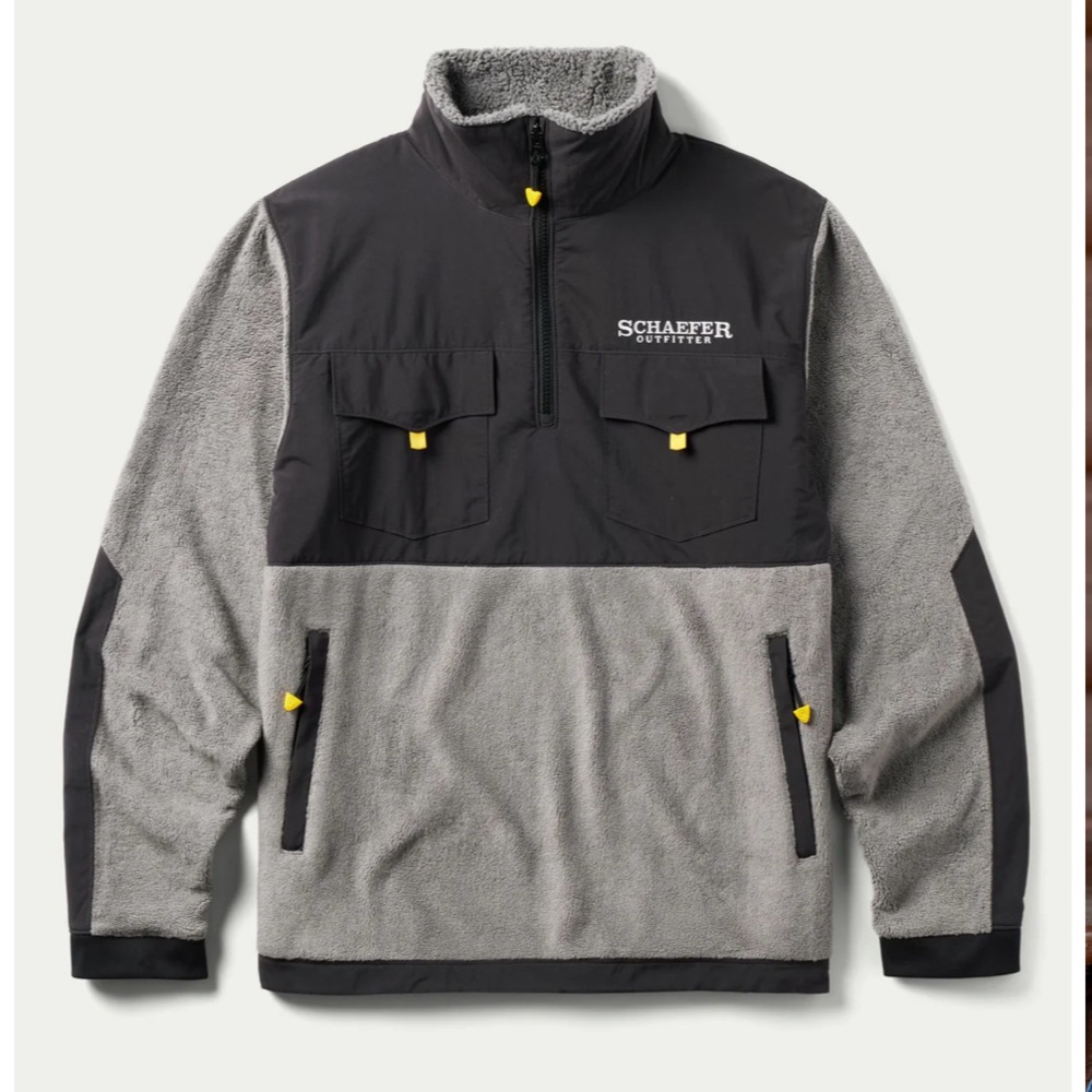 Schaefer Outfitters Gray and Black Fleece Pullover NWOT